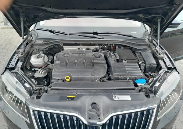 Skoda Superb cena 72900 przebieg: 125000, rok produkcji 2015 z Pakość małe 596